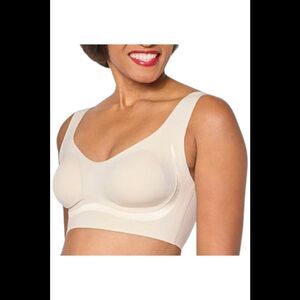 Rhonda Shear Women's Invisible Edge Satin-Trim Bra Champagne -